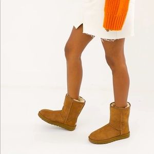 UGG Classic Short Ankle Boots